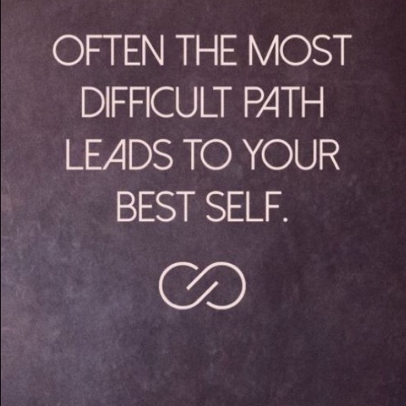 Welcome to my closet! I'm Anita💕🎀 - Picture 5 of 8